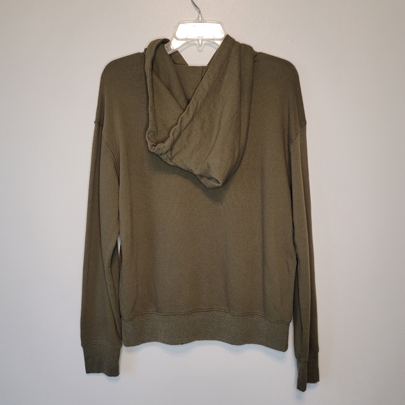 Everleigh Olive Hoodie Medium NWT - Picture 2 of 9